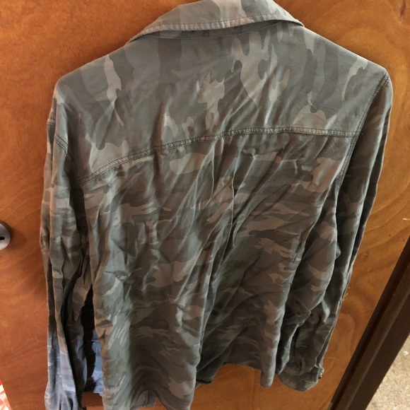 Camo long sleeve - Picture 2 of 3